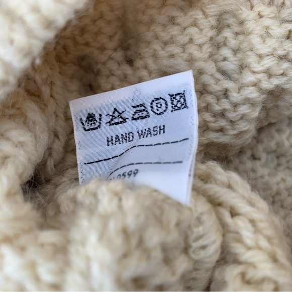 Vintage Pure New Wool Irish Fisherman Cable Knit Aran Crewneck Sweater Quills XL - Picture 7 of 10